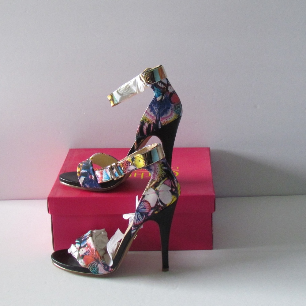 Catherine Malandrino Butterfly High Heel Sandal - Picture 5 of 7